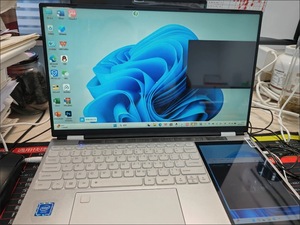 Portátil Empresarial Multifuncional Ultrafino de Doble Pantalla Táctil de 15.6 + 7 Pulgadas de Nuevo Diseño - Product Image 6