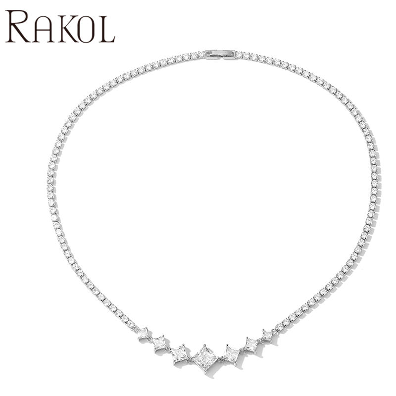 สีขาว NP5082