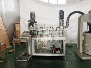 Máy Chiết Rót Chất Trám Kín Xúc Xích Bằng Silicone Loại 600Ml Bằng Polyurethane Tự Động Hoàn Toàn - Product Image 2