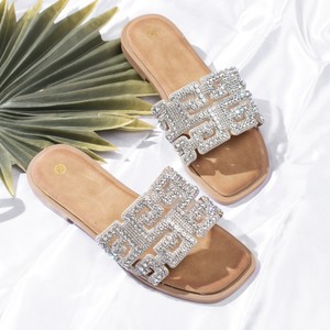 Nouvelles sandales plates à boucle carrée en strass pour femmes, vente en gros, usine OEM, pantoufles personnalisées à bout carré et paillettes pour dames - Product Image 2