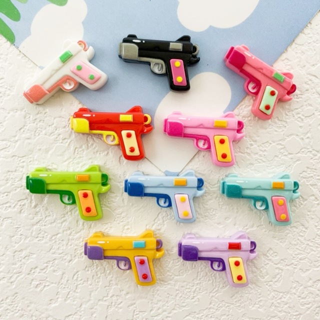 Cartoon Gun Toy Pistol Resin Charms DIY for Mobile Phone Case Refrigerator Cup Hole Shoes Hairpin Decorations Accessories