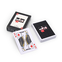 Cartes à Jouer Personnalisées en Plastique Brillant pour l'Extérieur avec Boîte Personnalisée – Standard 52 Cartes Premium – Cadeau Personnalisé