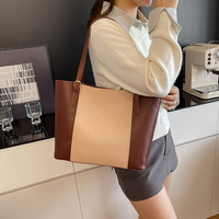 Sac fourre-tout classique élégant noir uni avec boucle et poignée, idéal pour le quotidien, le travail, le shopping, les voyages et comme cadeau pour femme.