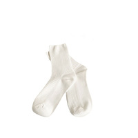 Chaussettes de sport pour femmes, chaussettes de football d'été, douces, confortables, respirantes, à séchage rapide