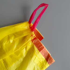 Sacs poubelle à fond renforcé thermosoudés |   Sacs poubelle à cordon robustes |   Tailles et couleurs personnalisées - Product Image 2