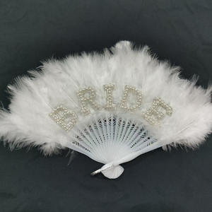 Expédition rapide, en stock, décorations légères et portables, cadeau, éventail pliable à main Happy Feather Bride pour mariage et fête - Product Image 3
