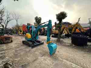 Excavadoras Usadas de 3 Toneladas de Bajo Consumo, Excavadora Pequeña Japonesa de Primera Marca U35, Mini Excavadora Usada para Uso Doméstico - Product Image 6