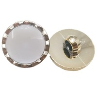 Oeil de chat rond petits boutons en plastique Double patchwork cousus à la main boucle d'accessoires vestimentaires de haute qualité