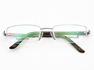 6724 Montura de Titanio Puro de Grado Empresarial, Antialérgica, Modificada para Corregir la Forma del Rostro, <span class=keywords><strong>Miopía</strong></span>, <span class=keywords><strong>Astigmatismo</strong></span>, etc. - Product Image 1