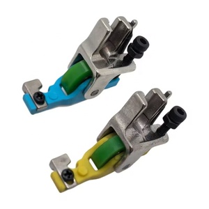 Prensatelas Universal S518 Ajustable con Rodillo para Cremalleras para Máquinas de Coser Industriales de Cama Plana - Product Image 2