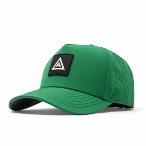 หมวกแก๊ปเบสบอลกันน้ำแบบคลาสสิก 5 แผง สำหรับกีฬากลางแจ้ง ผลิตตามสั่ง (OEM) พร้อมป้ายยาง ตัดด้วยเลเซอร์ ทรงแข็ง ปรับขนาดได้ด้วยกระดุมแป๊ก - Product Image 1