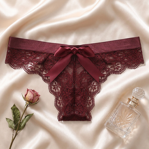 Culottes string élégantes en dentelle pour femmes, transparentes et sexy, respirantes, taille basse, lingerie quotidienne pour femmes - Product Image 3
