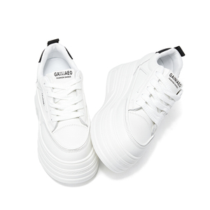 Zapatillas de Plataforma Modernas para Mujeres de Baja Estatura - Zapatillas Blancas de Moda, Ligeras y de Caña Baja con Plantillas para Aumentar la Altura - Product Image 3