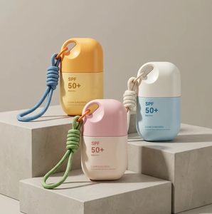 <span class=keywords><strong>Crema</strong></span> Solare Personalizzata Sportiva Impermeabile Sbiancante SPF50 PA++++ Design Triangolare Portatile con Cordino <span class=keywords><strong>per</strong></span> Viaggi all'Aperto - Product Image 4