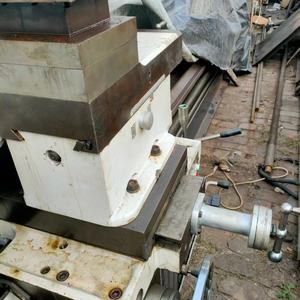 Mini Torno Metálico Automático Usado Convencional CW62125B CW62110B CW61125B de 1250mm de Alcance y 2000mm de Longitud de Trabajo en Venta - Product Image 5