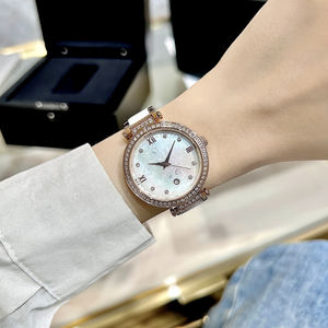 El Último Modelo Ya Está Disponible. Es Romántico y Elegante. Reloj Mecánico de Alta Gama para Damas - Product Image 4