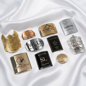 Etichette Metalliche Personalizzate con Logo in Rilievo 3D, <span class=keywords><strong>Adesivi</strong></span> in Lamina Metallica <span class=keywords><strong>per</strong></span> <span class=keywords><strong>Bottiglie</strong></span> di Profumo - Product Image 1
