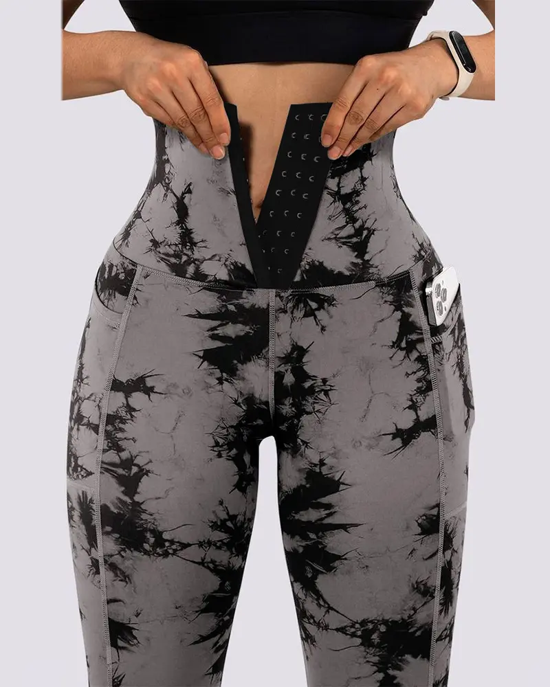 Tie Dye Print Tummy Control Butt Lifting Pocket Design Pantalon de yoga boutonné Femmes Slim Sexy Cheville Longueur Pantalon Leggings