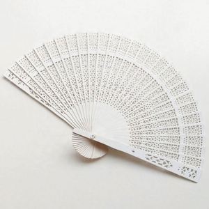 Éventails pliants en bois de santal ajourés, cadeaux de baby shower et décorations de mariage, éventails portatifs pour usage personnel - Product Image 4