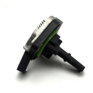 Sensor de presión de aceite Volkswagen 1J0907660B para Bora Passat B5 A6 A4 - Product Image 2