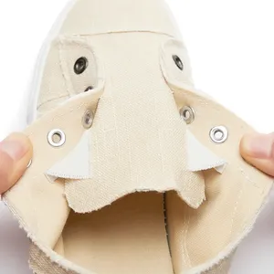 حذاء KH كلاسيكي سادة من القماش بدون أربطة معالج بالفلكنة مع شعار للنساء ونمط جديد مصنع OEM للبيع بالجملة
