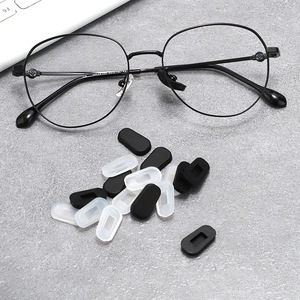 Anteojos antideslizantes Soportes <span class=keywords><strong>nasales</strong></span> <span class=keywords><strong>Gafas</strong></span> invisibles de silicona Cojín de aire <span class=keywords><strong>Almohadillas</strong></span> <span class=keywords><strong>para</strong></span> la nariz Soporte <span class=keywords><strong>para</strong></span> la nariz autoadhesivo transparente - Product Image 2