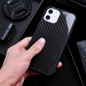 Custodia in Fibra di Carbonio Lucida per <span class=keywords><strong>iPhone</strong></span> <span class=keywords><strong>11</strong></span> Pro, <span class=keywords><strong>Cover</strong></span> Posteriore <span class=keywords><strong>Completa</strong></span> in Vera Fibra di Carbonio per Apple <span class=keywords><strong>iPhone</strong></span> 12 Max - Product Image 6