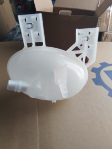 Réservoir de récupération de liquide de refroidissement pour Jeep Compass 2018-2024 68338771AA Bouteille de radiateur Jeep Compass 2018 - Product Image 2