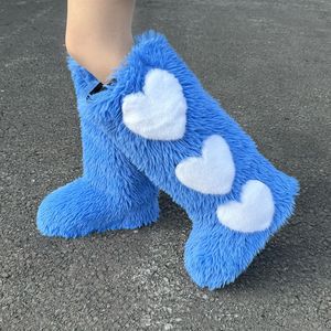 Sepatu Bot Salju Wanita Ukuran Besar 44, Lucu, Tebal, Anti Selip, Model Mid-barrel, Bulu Halus Bentuk Hati, untuk Halloween, Musim Dingin, Hangat, Bulu Mongolia - Product Image 4