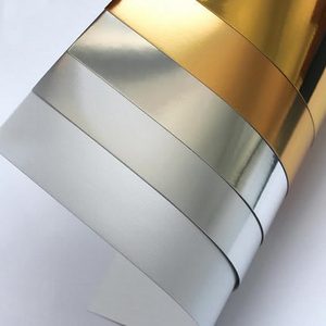 Carton laminé avec film PET métallisé argenté pour canettes de boissons et emballages alimentaires, conforme aux normes FDA - Product Image 3