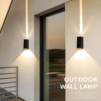 Belle applique murale extérieure en aluminium étanche 6W LED à économie d'énergie Indice de protection IP65 pour jardin et maison Montage mural