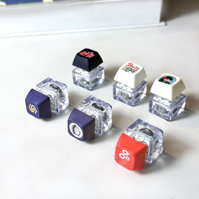 Custom Switch Keyboard Keycaps Diy Fidget Button Keychain Cute Anime Printed Logo Keycaps Mechanical Keyboard Cap Keychain