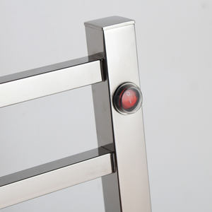 Chauffe-serviettes électrique sur pied de style seau Bronze huilé Chauffe-serviettes de style seau - Product Image 3