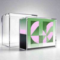 Boîte de rangement transparente en acrylique à fermeture magnétique, directement de l'usine, conteneur en acrylique épais pour figurines d'anime, vitrine de collection pour bureau