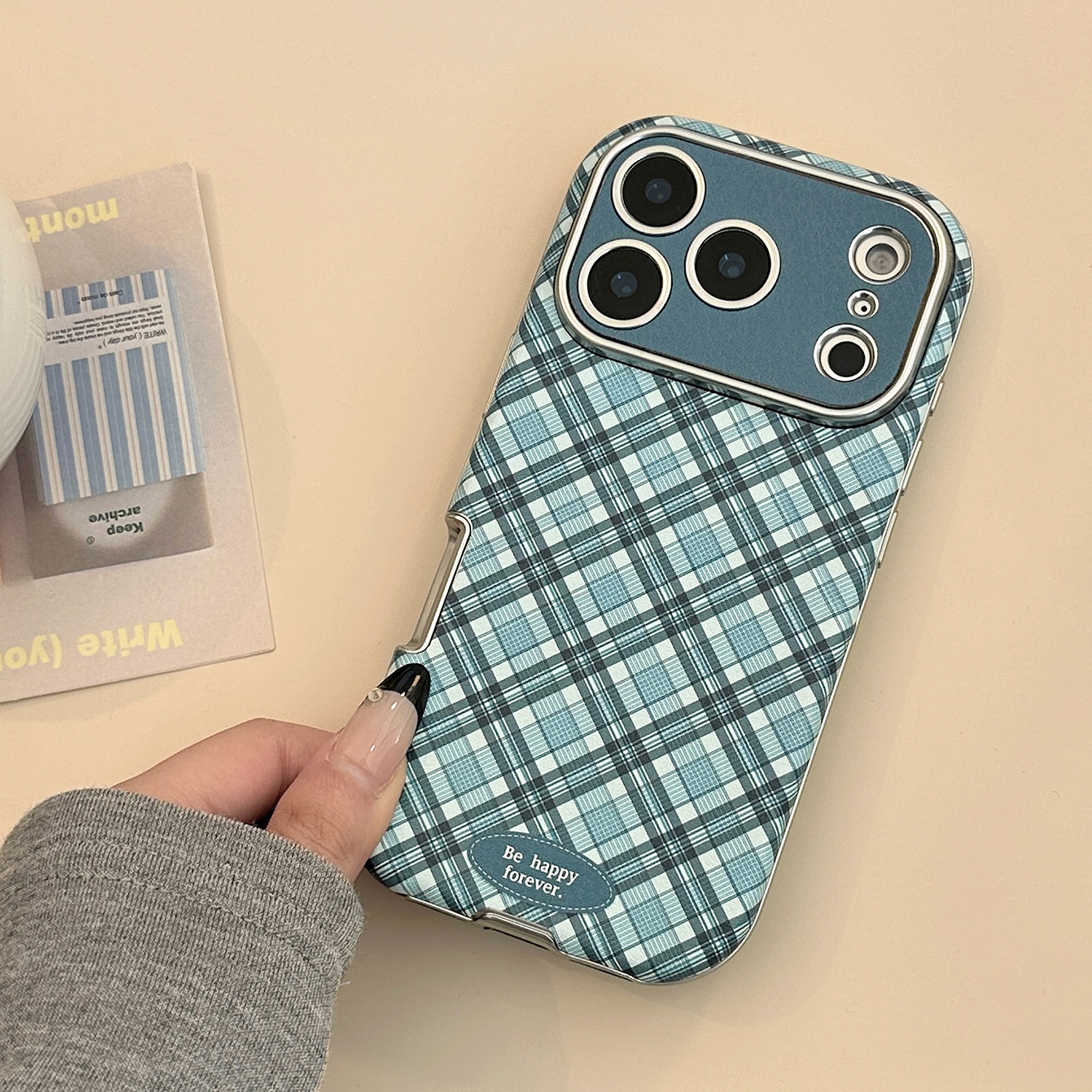 Electroplated Silver British Blue Diamond Pattern