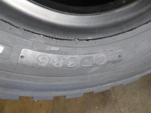Neumáticos Nuevos para Camiones Pesados OTR 235R25 255R25 CB386 para Uso en Minería/Cargadoras con Resistencia al Desgaste - Product Image 3