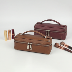 Estuche de <span class=keywords><strong>Maquillaje</strong></span> Acolchado de Cuero Genuino con Cierre Dorado, Organizador de Cosméticos de Lujo, Bolsa de Viaje, Opción de Logotipo Personalizado - Product Image 1