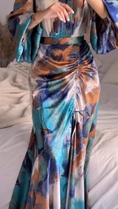 Tissu en polyester doux motif de <span class=keywords><strong>peinture</strong></span> abstraite cordon de serrage taille Aba Ya robe musulmane pour <span class=keywords><strong>femme</strong></span> - Product Image 4
