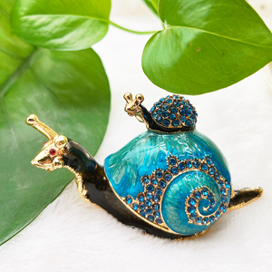 Tùy Chỉnh Kim Loại Thủ Công Hộp Đồ Trang Sức Nhà Văn Phòng Trang Trí Quà Tặng Kỳ Nghỉ Ốc Đính Hộp - Product Image 1