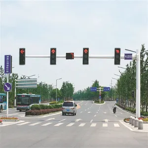אספקת מפעל עמוד תאורת תנועה ברחוב בצורת L עם זרועות יחידות