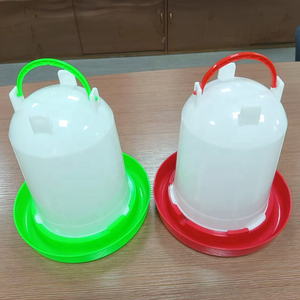 Dispensador de Agua Portátil para Pollos de 6L, Color Rojo, de PP, para Granjas Avícolas, Comedero para Animales, Gran Venta - Product Image 2