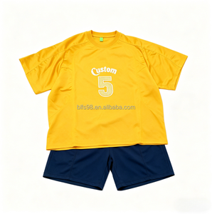 T-shirt de sport jaune à manches courtes pour homme, imprimé sur mesure, avec logo numéro 5 sur le devant, séchage rapide, coupe ajustée - Product Image 1