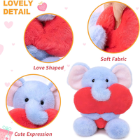 Cadeau romantique et doux, éléphant en peluche bleu avec des oreilles roses et un cœur rouge, rembourré en coton, 9,8 pouces, éléphant en peluche personnalisé