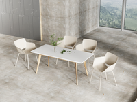 Chaise de salle à manger en plastique au design contemporain, résistante aux intempéries pour l'utilisation dans le jardin ou sur la terrasse, avec pieds en métal