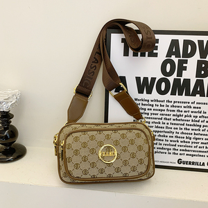 Sac à bandoulière haut de gamme pour femmes, tendance, tous présentent des motifs géométriques. Convient à un usage quotidien.618 - Product Image 6