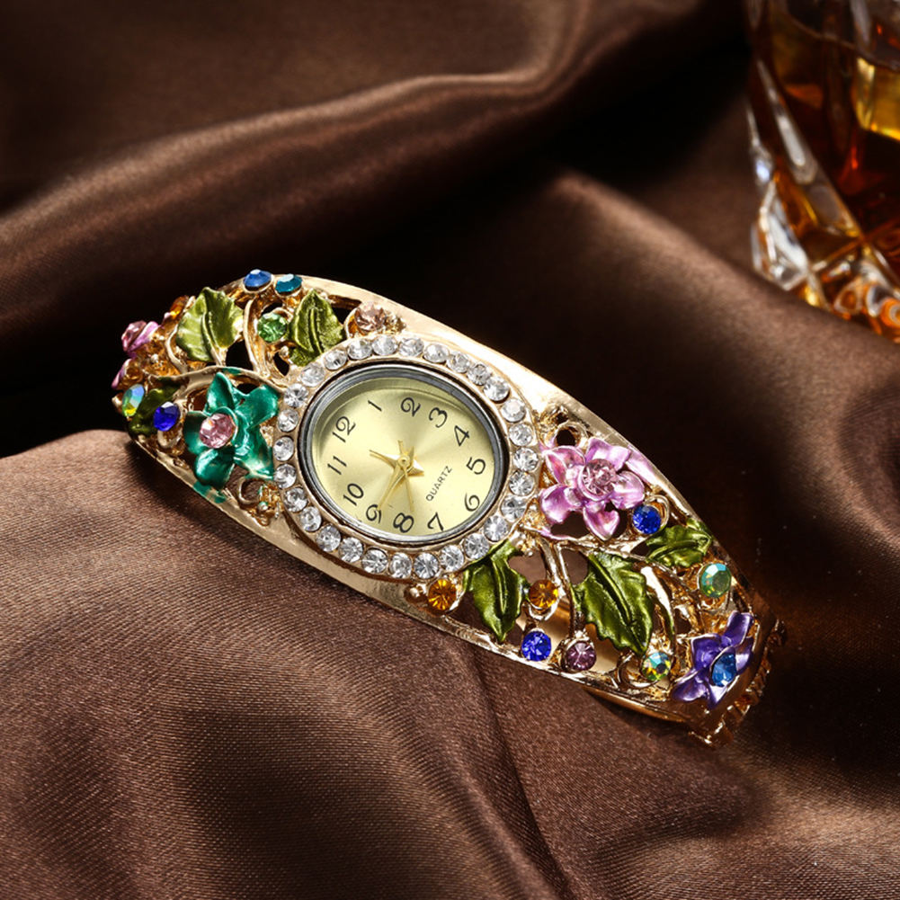 Shop Our Collection of Vintage Women's Watches with Quartz