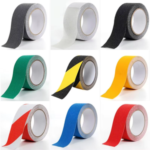 Bande Antidérapante Adhésive pour Escaliers et Sols, Ruban de Sécurité Abrasif en PVC Résistant à l'Eau, 50mm x 5m, Vente en Gros - Product Image 3