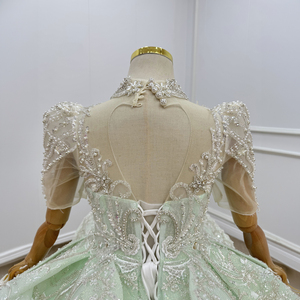 Vestido de Gala para Niñas Wn1790 Verde Menta, con Lentejuelas Plateadas y Flores de Encaje, Largo hasta el Suelo, 100% Poliéster, Cuello Alto - Product Image 5