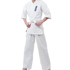 Uniformes de Karate Kyokushin al por Mayor, Uniformes de Artes Marciales en Varios Tamaños, Pedidos al por Mayor para Entrenamiento en Dojo - Product Image 5
