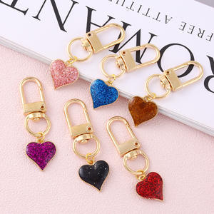 Nuevo Llavero Creativo con Corazón Brillante y Cierre Dorado, Amuleto <span class=keywords><strong>de</strong></span> <span class=keywords><strong>Amor</strong></span> Brillante para Bolsos, Llaves, Regalos <span class=keywords><strong>de</strong></span> San Valentín - Product Image 1